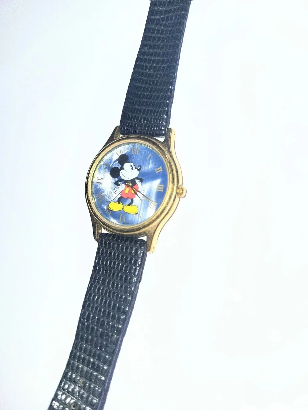 1990's Vintage Disney Mickey Mouse Lorus Watch Iridescent Blue Pearl Disneyana